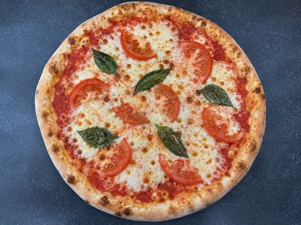 13. Pizza Tomato